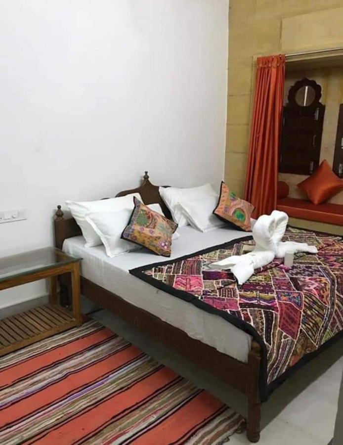 Resting Love Hostel Jaisalmer Exterior photo